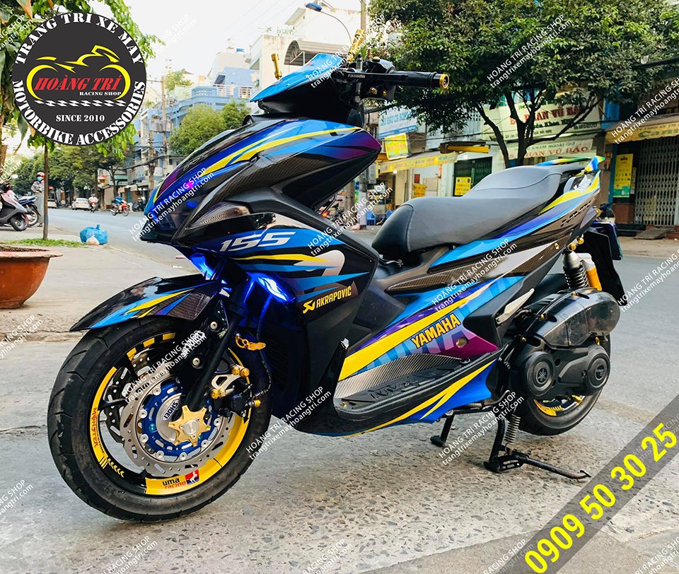 Yamaha NVX 155cc đã được độ 2 đĩa trước trông cực độc đáo