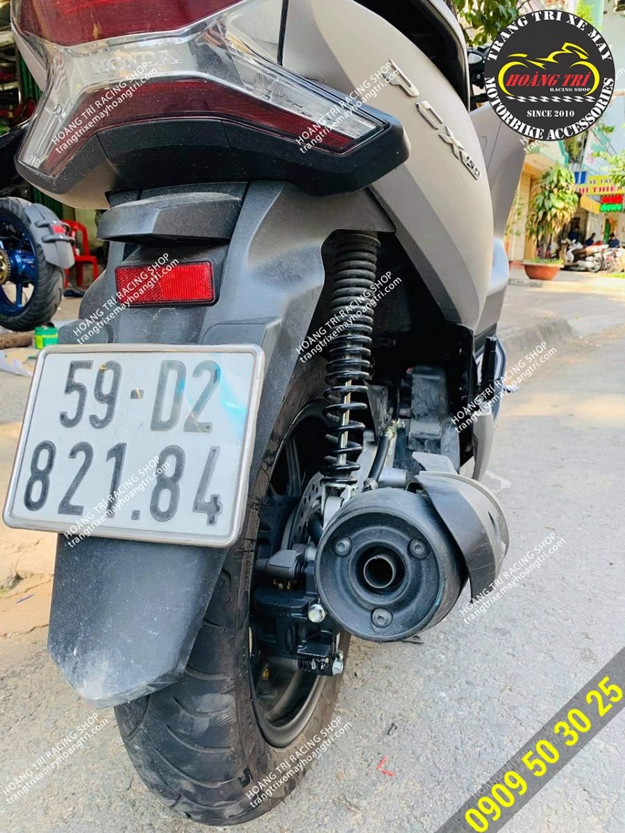 Cars can decelerate quickly and safely thanks to the rear disc PCX 2018