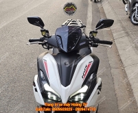 Tay thắng Racing Boy lắp cho xe NVX V3