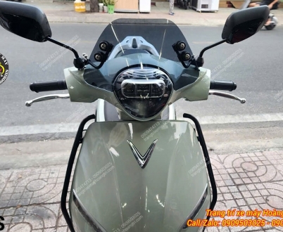 Kính chắn gió xe máy điện Vinfast Feliz