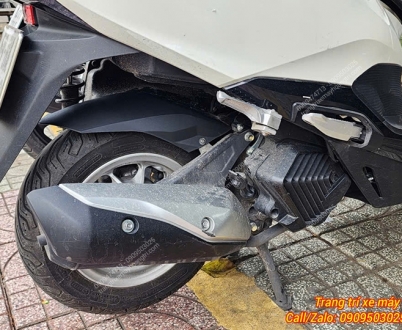 Chắn bùn (Dè con) xe Lead