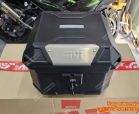 Thùng sau Givi U37A
