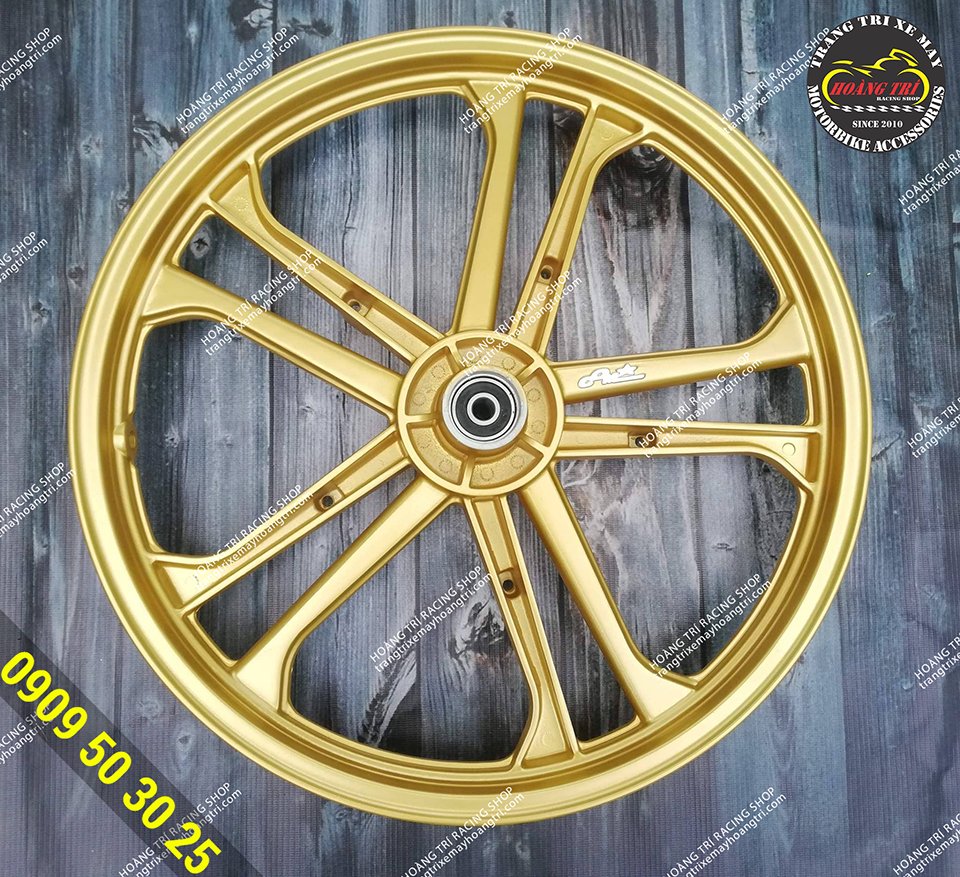 Comstar rims in gold color