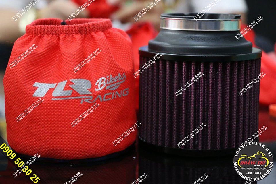 TLR Racing cylindrical air filter hood (left red) with cylinder hood (right)