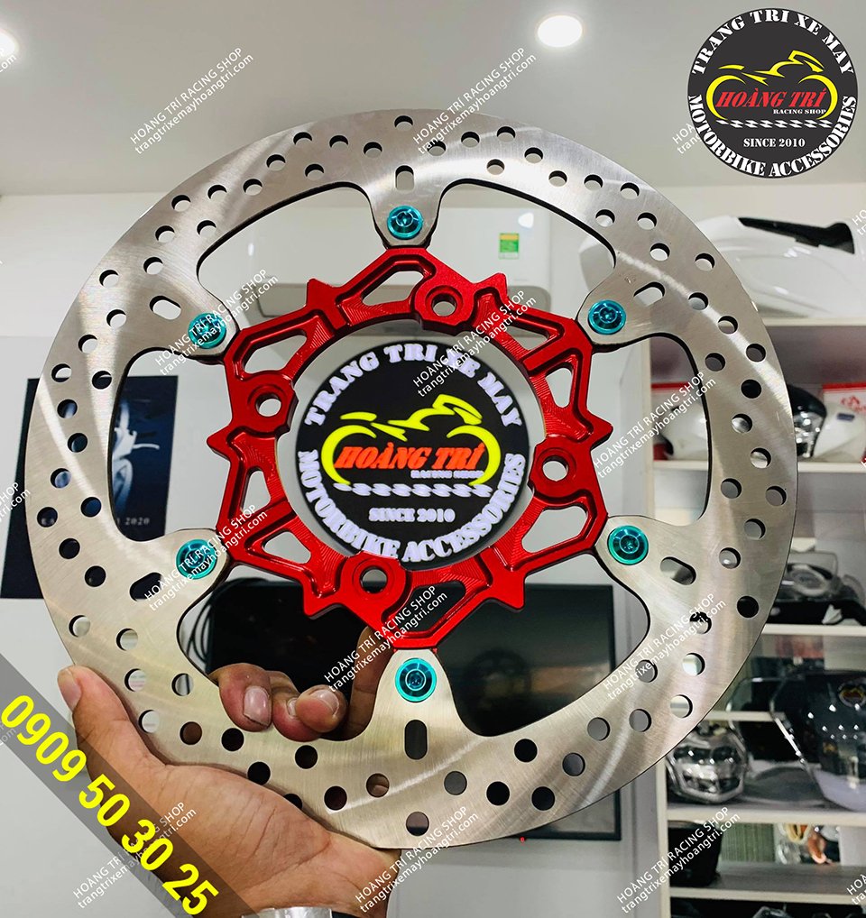 On hand the 320mm Brembo disc with huge size