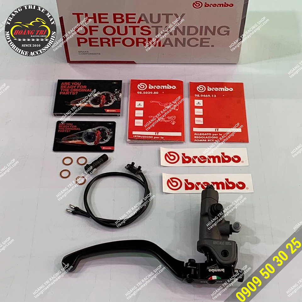 There are full installation accessories included with the Brembo RCS 19 . handbrake product