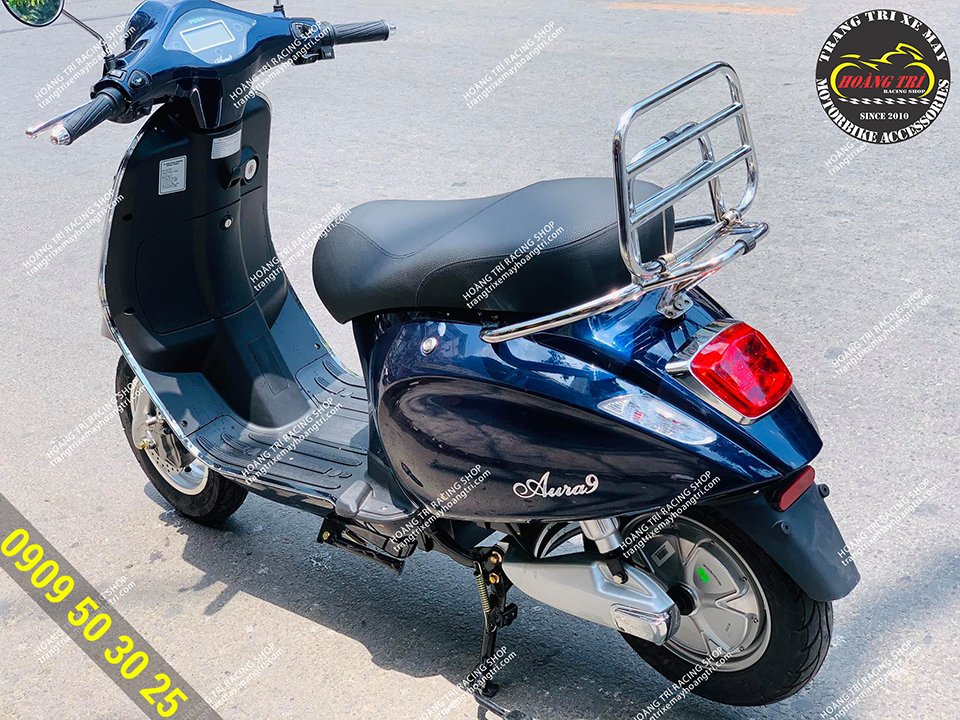 Baga sau Vespa rất phù hợp với chiếc Aura 9