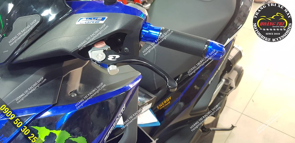Racing Boy V8 brake handle in black for NVX 2017