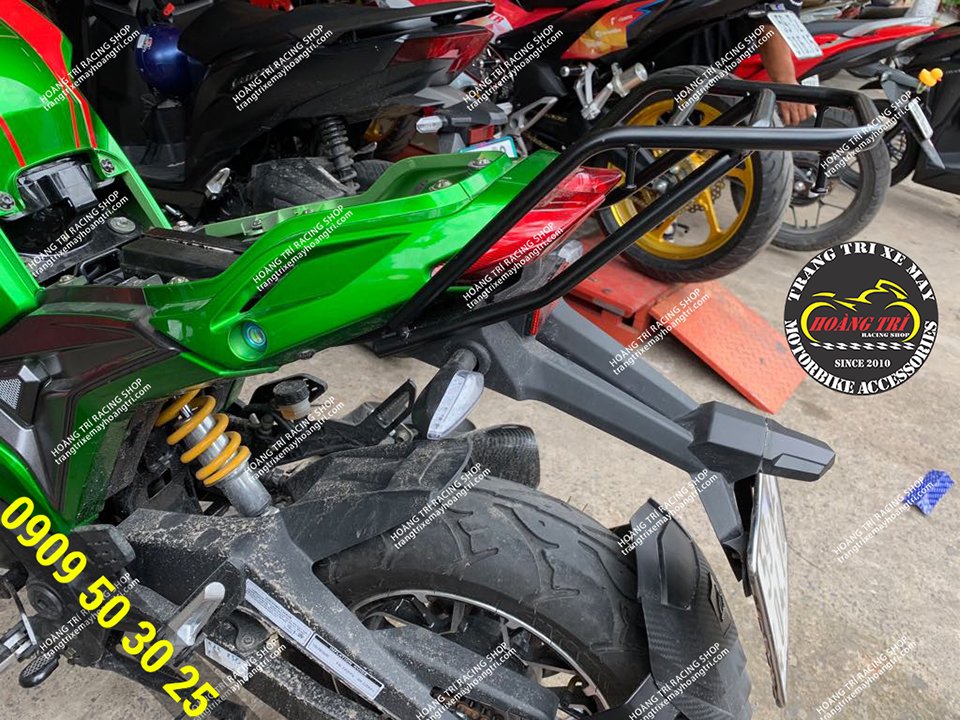 Baga sau nối dài được lắp đặt cho Ducati Monster 110