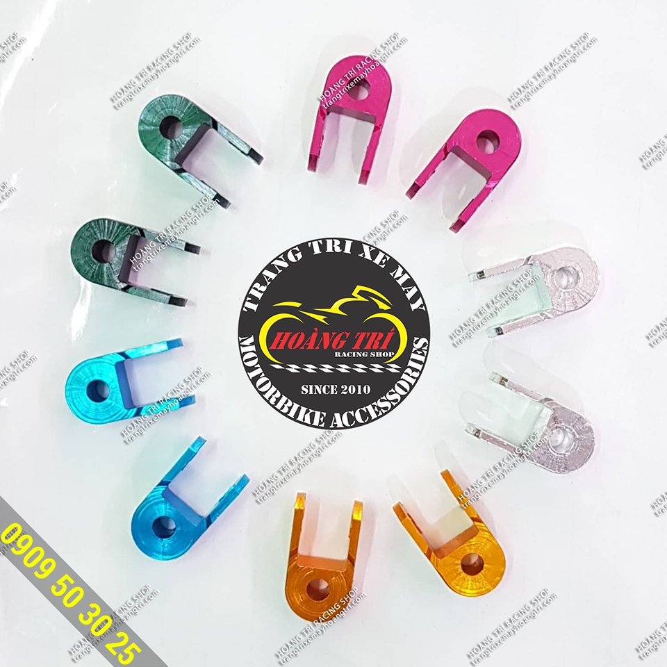 There are 5 colors you can choose for the rear fork lift shackles