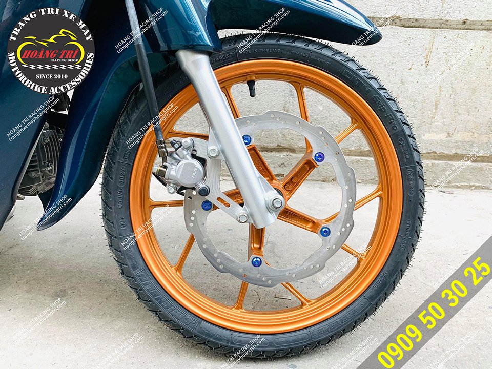 Pair of quality wheels when mounted on Wave Thai 100