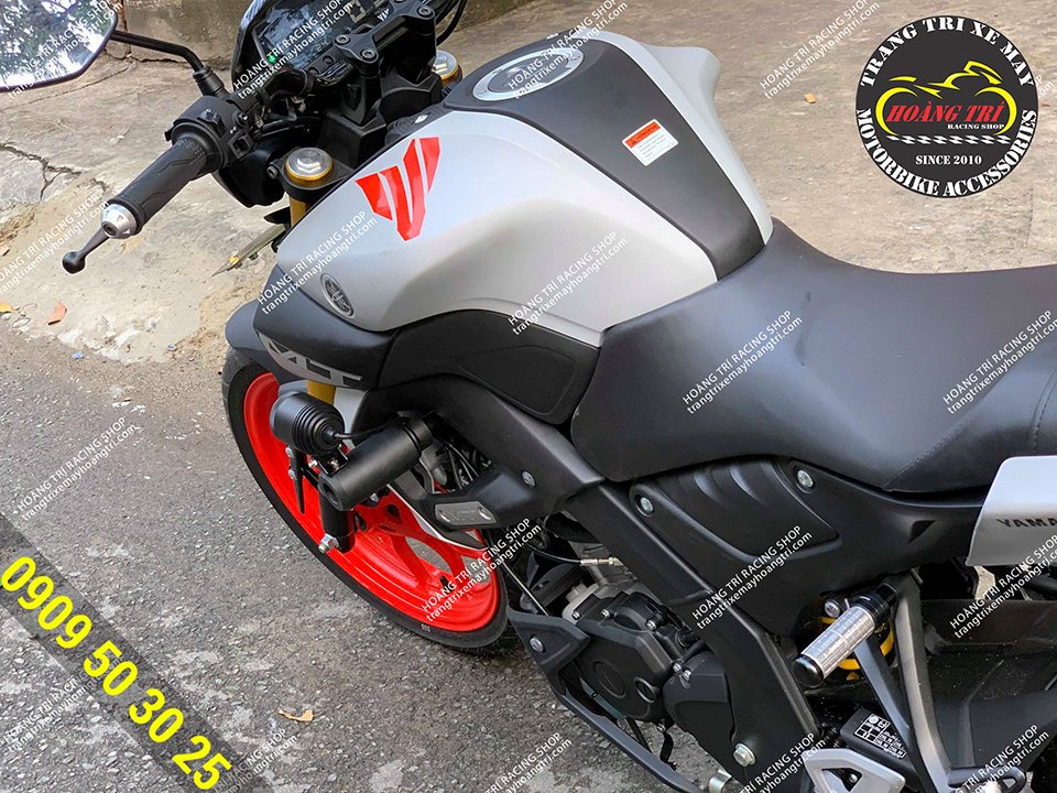 Anti-parking Z1000 installed for MT-15